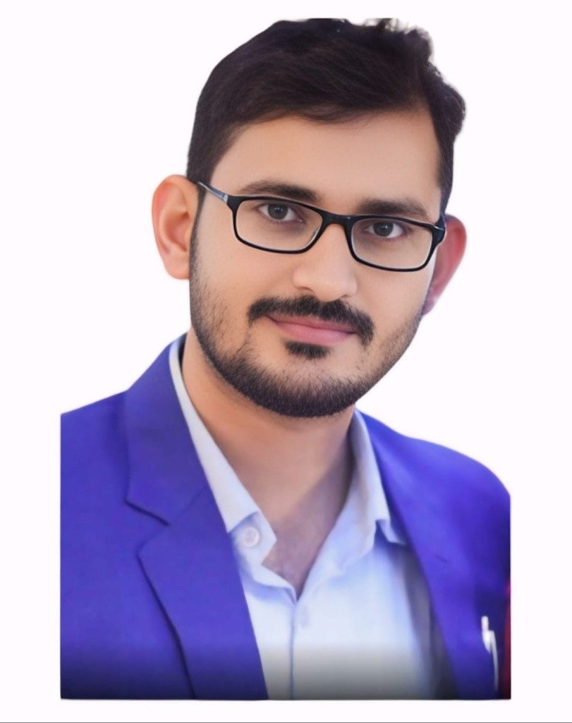 Chief Physiotherapist at Lucknow Physiotherapy Center